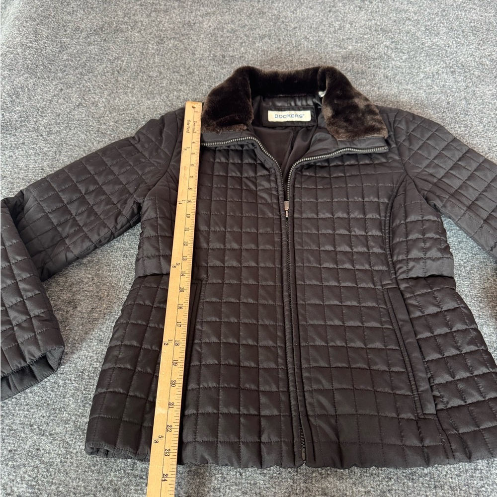 Vintage Dockers Women's Puffy Quilted Jacket Black Fur Neck size M - Picture 9 of 14